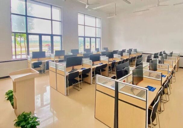 赣州市科技学校在市级科研创新平台评选中取得优异成绩